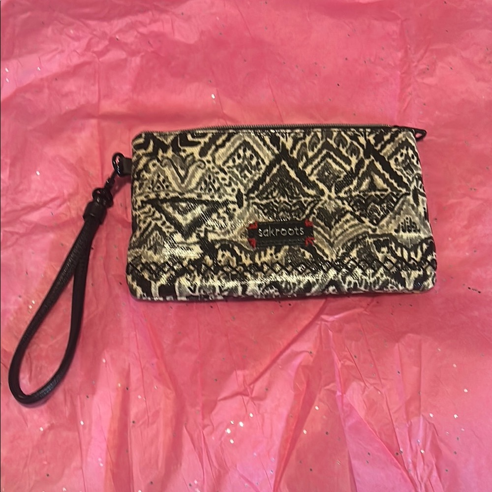 Sakroots Black and White Geometric Clutch